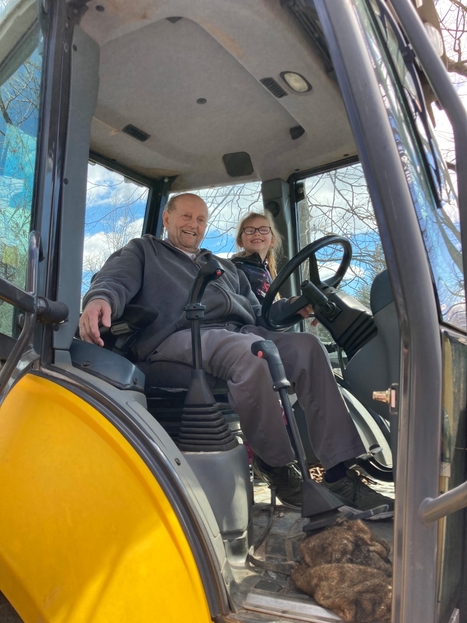 Pop in excavator